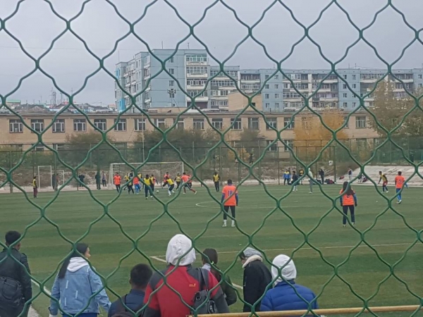 Хөлбөмбөгийн аварга анги тодорлоо